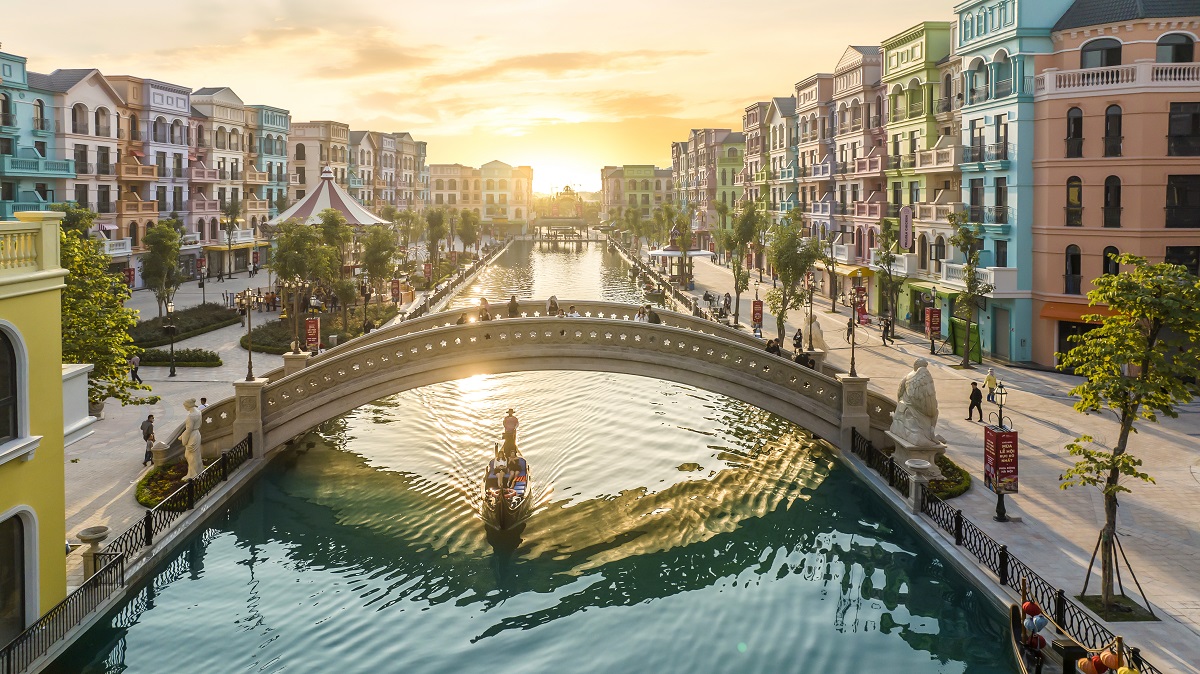 Nhà phát triển bất động sản lớn nhất Việt Nam là tạo ra một không gian sống đa dạng về tiện ích, phù hợp với cộng đồng cư dân nhiều quốc gia.