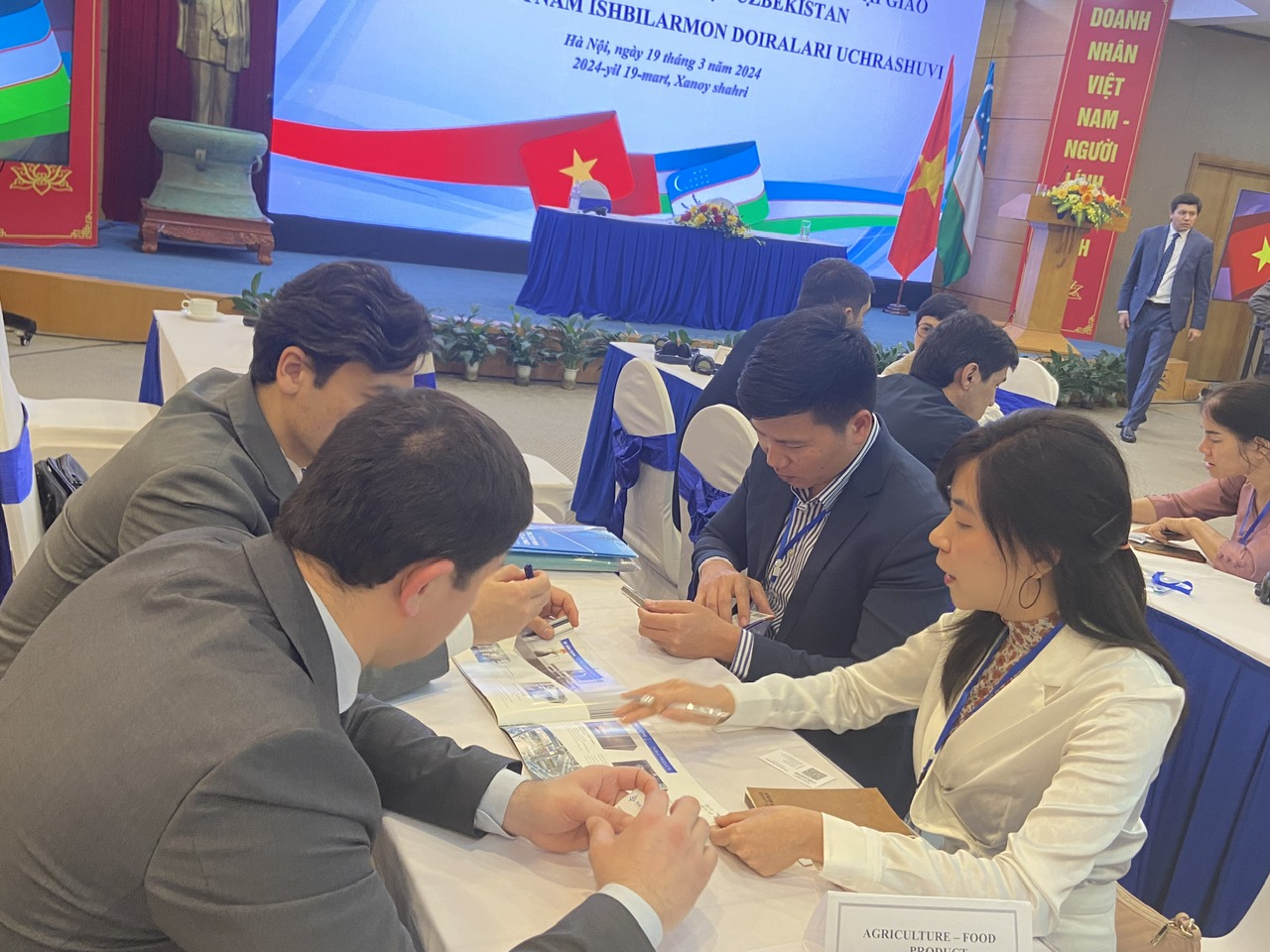 Để tránh rủi ro, cần tìm hiểu kỹ thông tin liên quan đến đối tác trước khi giao kết hợp đồng.