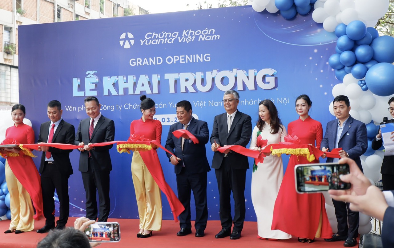 Lễ cắt băng khai trương văn phòng Chứng khoán Yuanta Việt Nam chi nhánh Hà Nội sáng ngày 19/3/2024.