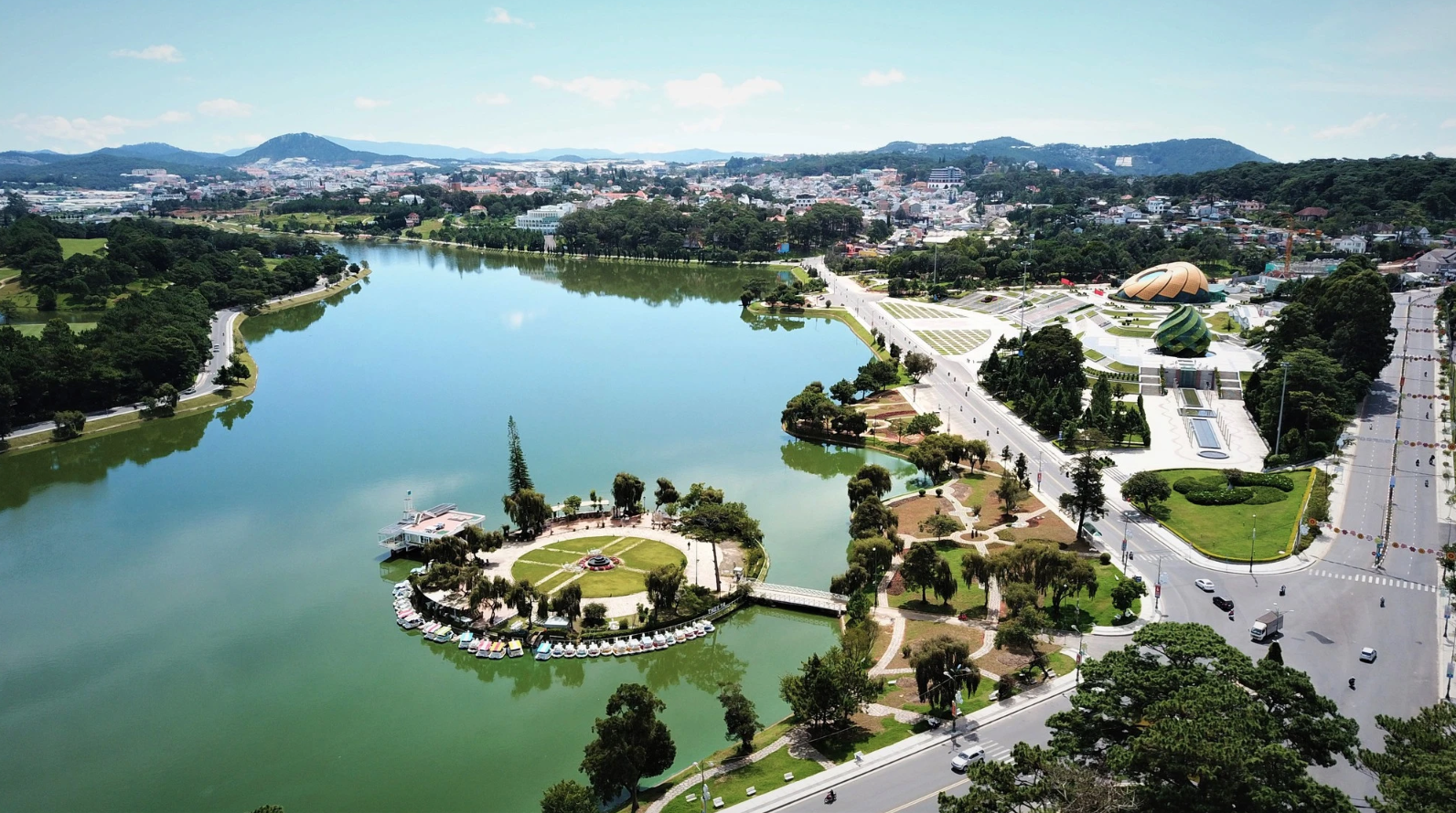 Hồ Xuân Hương tại TP. Đà Lạt.