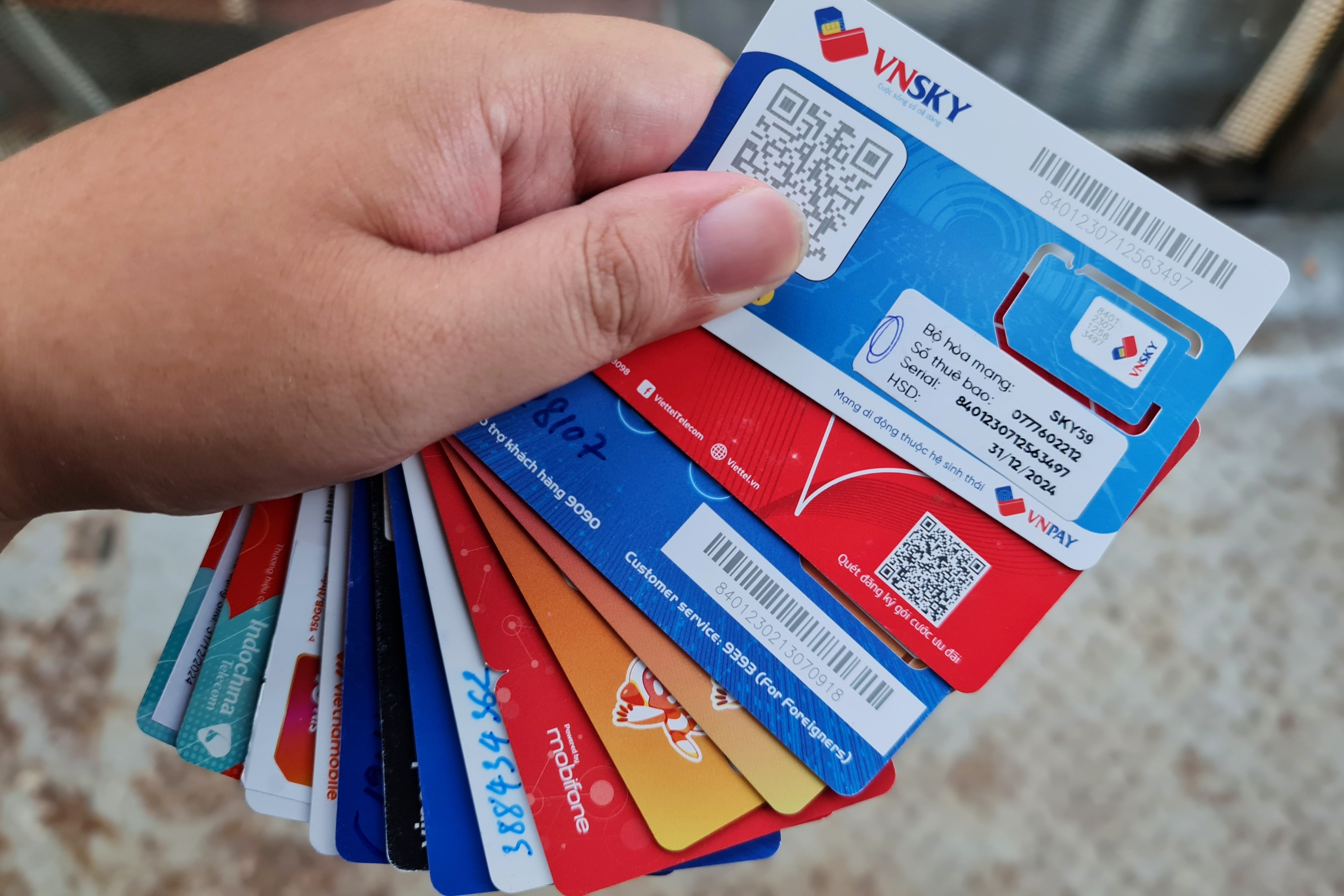 Nhiều vụ việc liên quan đến lừa đảo, chiếm đoạt tài sản qua thuê bao điện thoại đang diễn biến phức tạp - Ảnh minh họa