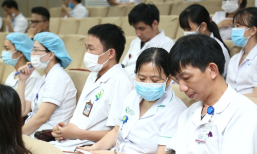 Bộ Y tế yêu cầu chấn chỉnh việc tràn lan đào tạo y khoa liên tục