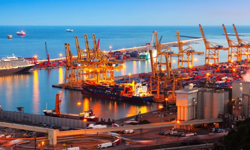 Tổng trị giá xuất nhập khẩu của cả nước trong 2 tháng đầu năm 2024 đạt 113,43 tỷ USD, tăng 18,1% so với cùng kỳ năm 2023.