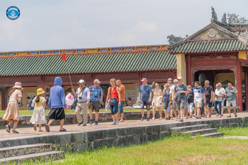 Vietnam Considers Visa Policy Changes to Boost Post-COVID Tourism Recovery