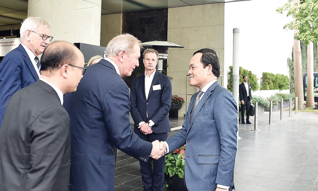 Phó Thủ tướng Trần Lưu Quang giao lưu cùng các lãnh đạo doanh nghiệp Bắc Âu tại Hội nghị thường niên các CEO Bắc Âu diễn ra 10 - 12/3 tại Hà Nội.