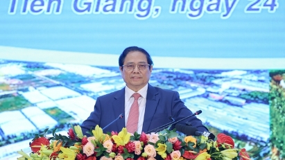 Vietnam PM Outlines Ambitious Development Plan for Tien Giang Province