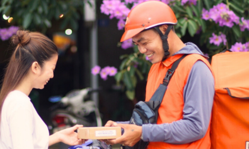 Nâng cấp ngành thương mại điện tử bằng chính sách mới