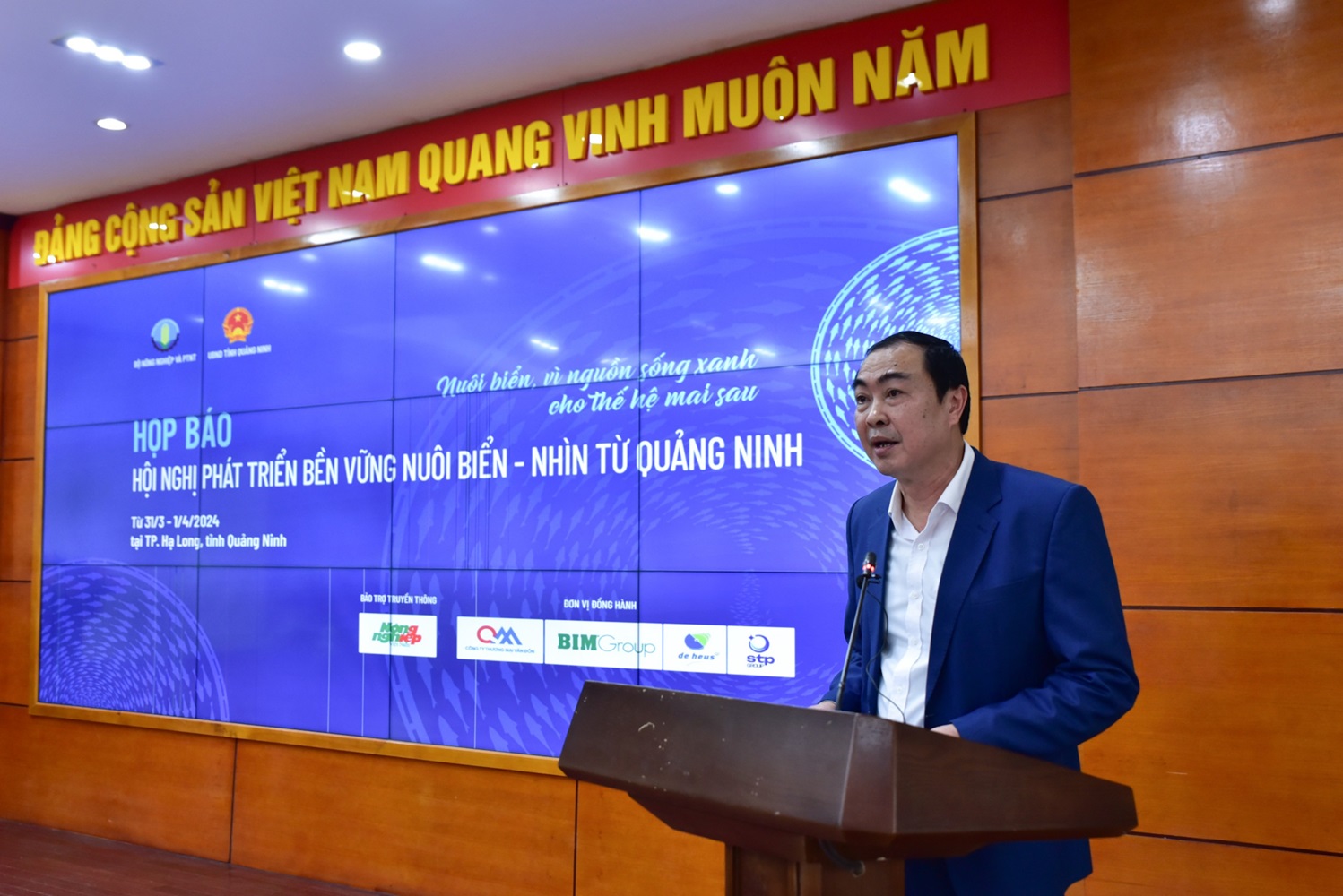 Ông Nguyễn Minh Sơn: 