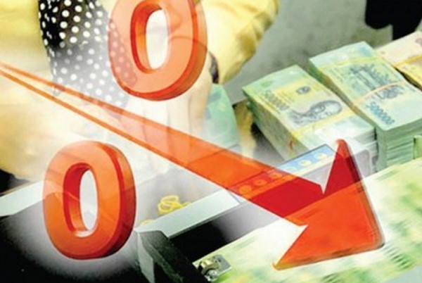 L&atilde;i suất tiền gửi giảm mạnh chưa từng c&oacute;, d&ograve;ng tiền đổ v&agrave;o bất động sản.