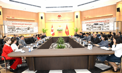 Đoàn doanh nghiệp Canada có quy mô lớn nhất từ trước tới nay đến Việt Nam tìm cơ hội hợp tác đầu tư