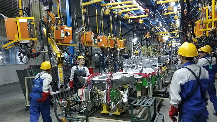 Hoạt động sản xuất, kinh doanh ở nhiều doanh nghiệp đã trở lại. 