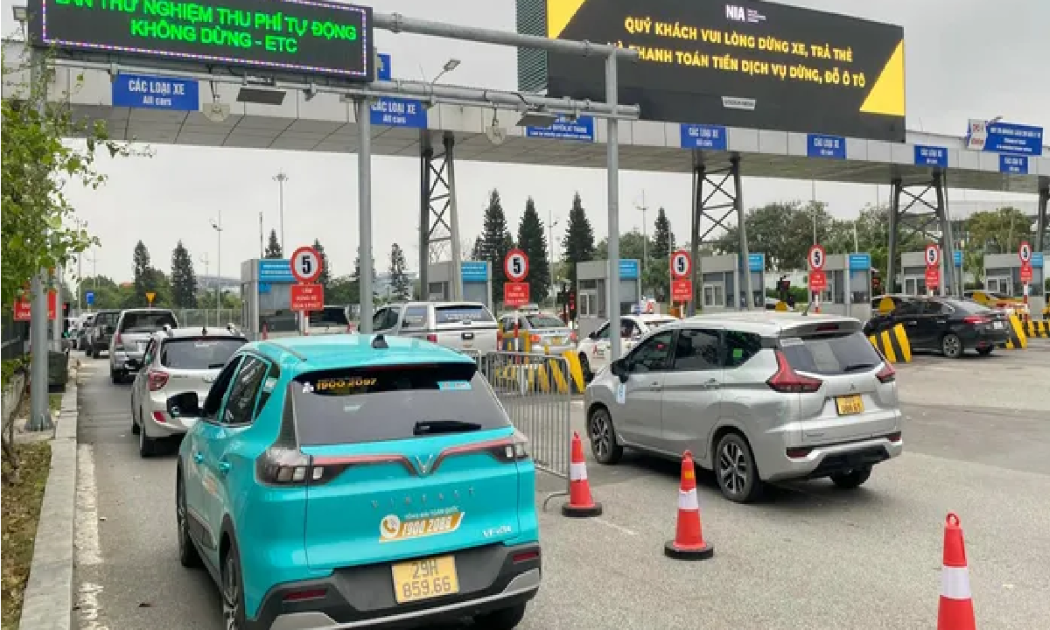Sẽ triển khai thu phí không dừng đồng loạt tại 5 sân bay từ 5/5