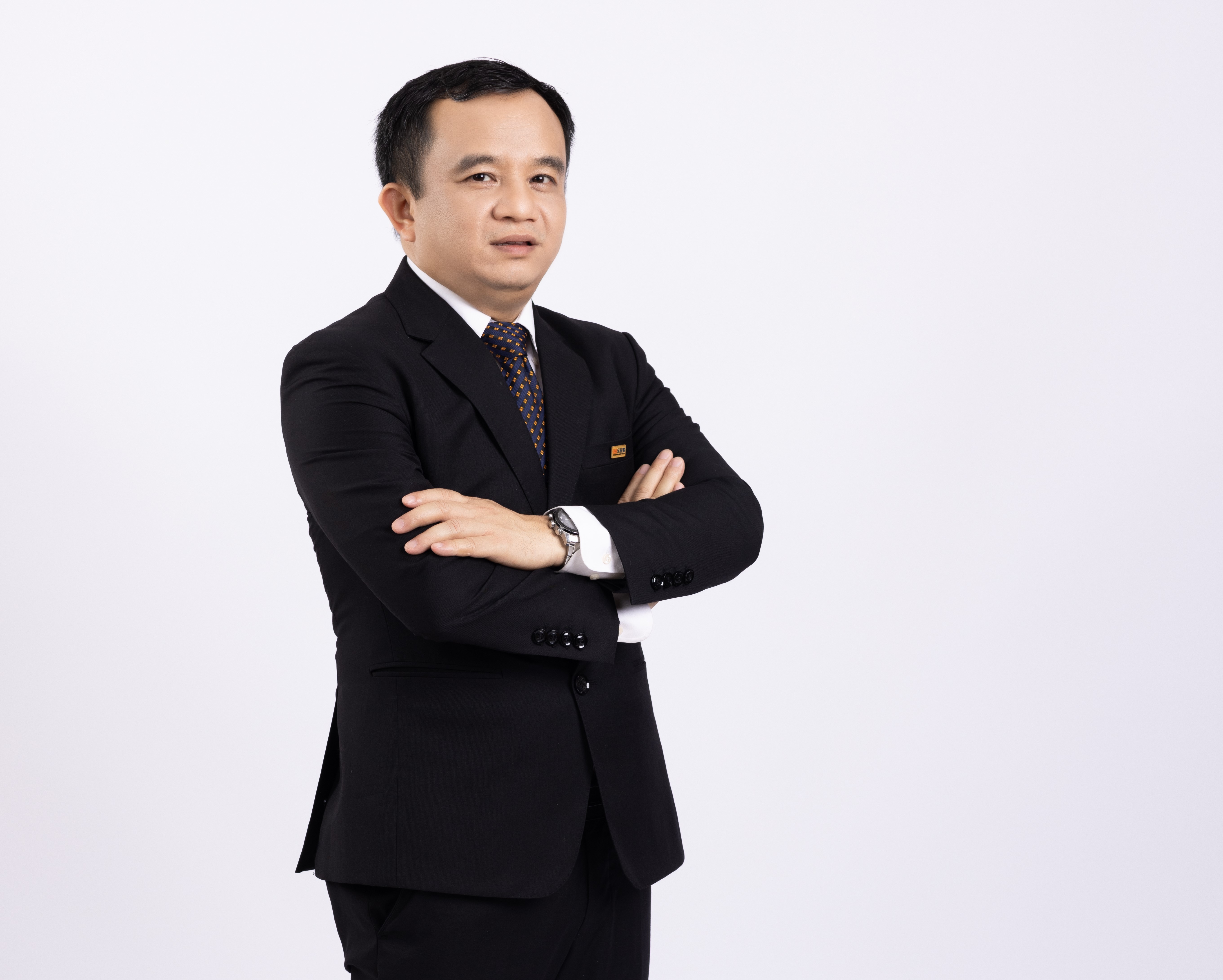 &Ocirc;ng Đặng C&ocirc;ng Ho&agrave;n - Gi&aacute;m đốc Khối Ng&acirc;n h&agrave;ng B&aacute;n lẻ SHB.