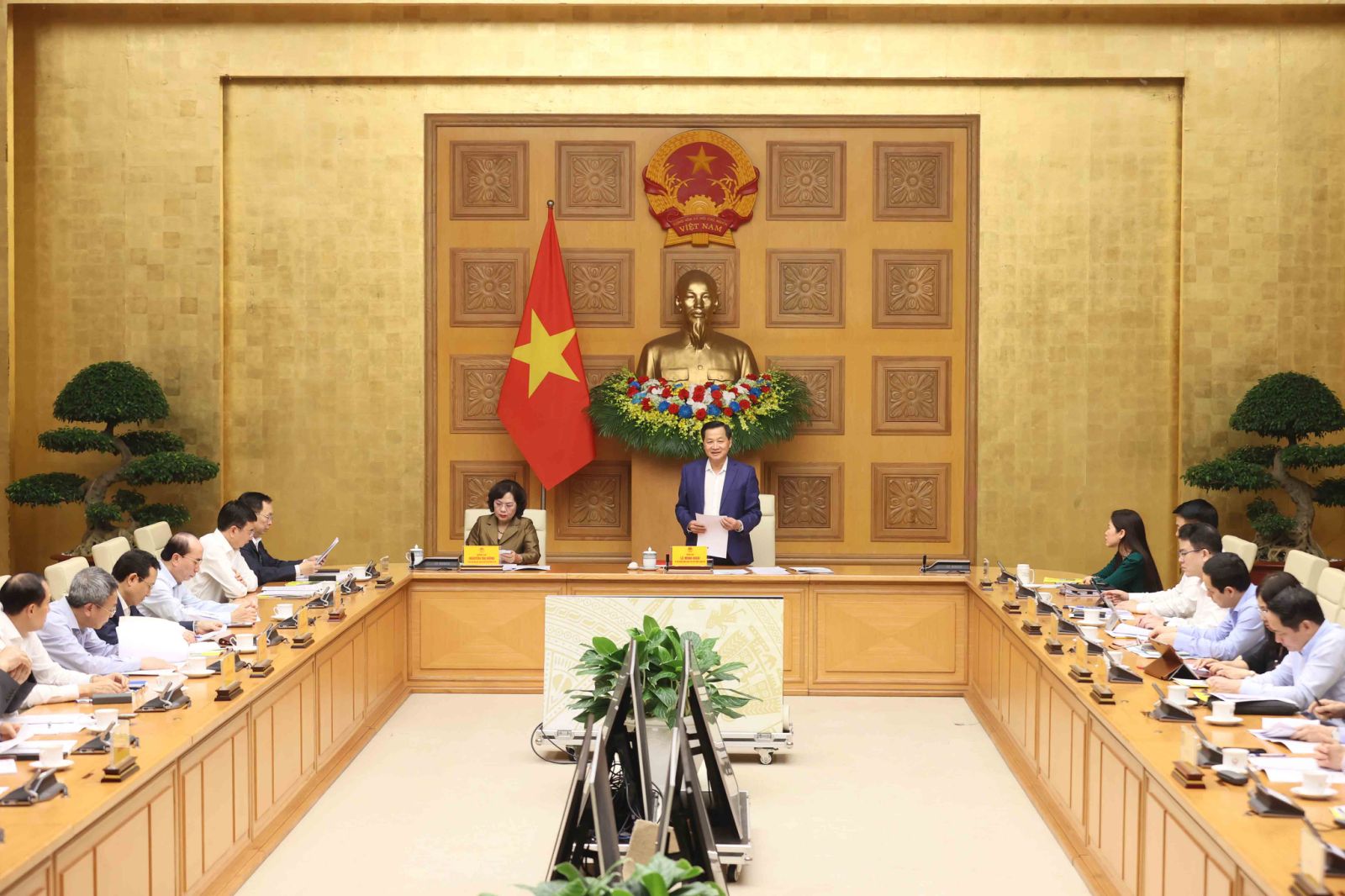 Toàn cảnh phiên họp - Ảnh: VGP