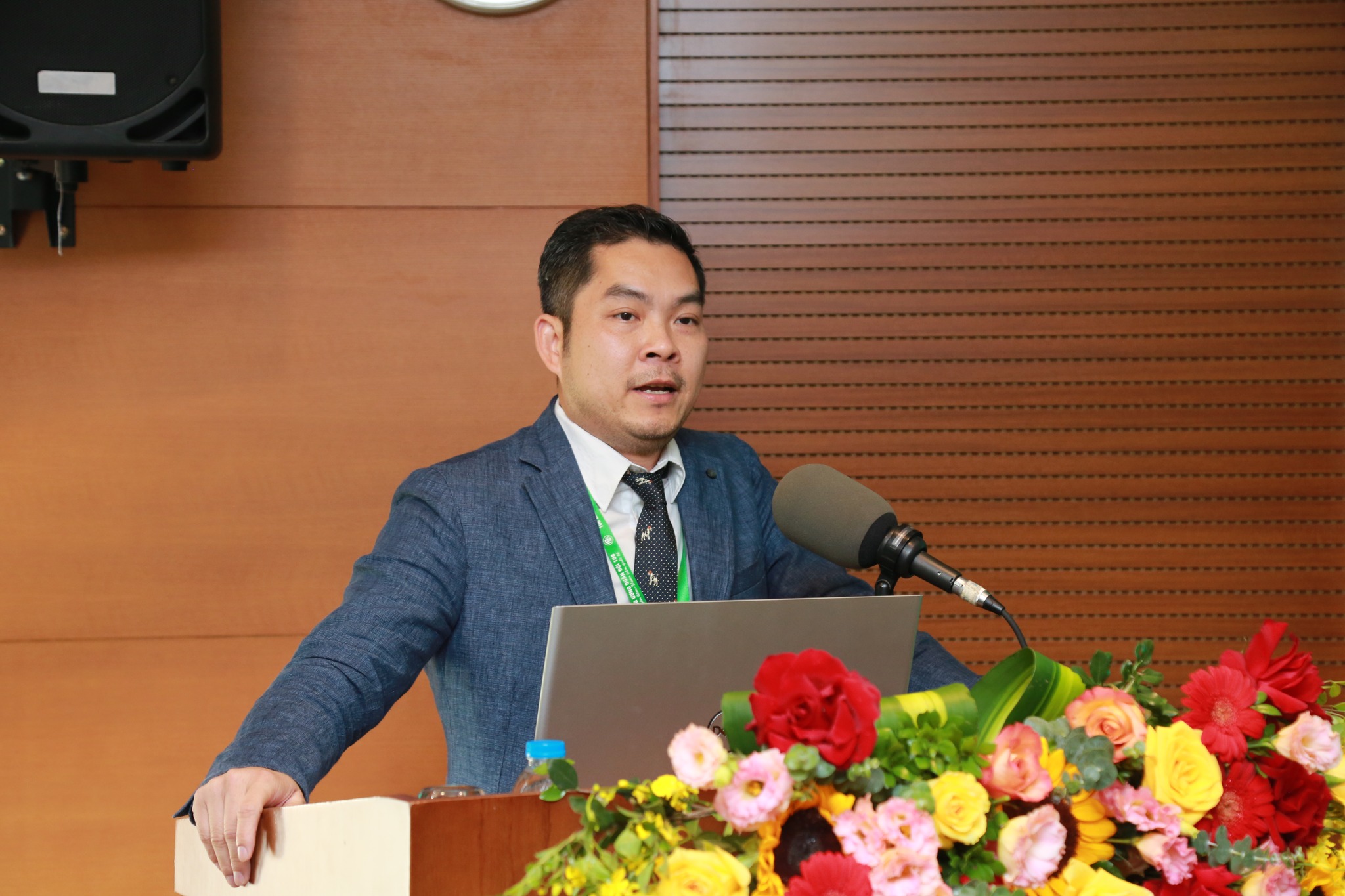 PGS.TS Đ&agrave;o &Yacute; Do&atilde;n Đ&agrave;o Y Do&atilde;n, Gi&aacute;m đốc Trung t&acirc;m nghi&ecirc;n cứu chuy&ecirc;n s&acirc;u về bệnh l&yacute; gan của trường Đại học Y khoa Johns Hopkins.