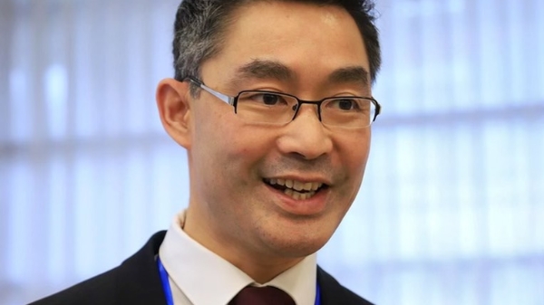 Nguyên Phó Thủ tướng Đức: 