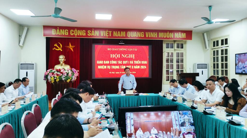 Bộ trưởng Nguyễn Văn Thắng chủ trì cuộc họp.