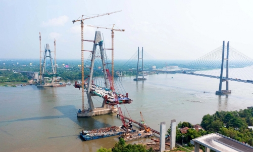 Bổ sung gần 6.500 tỷ đồng cho Bộ Giao thông vận tải và 8 địa phương để xây 3 cao tốc