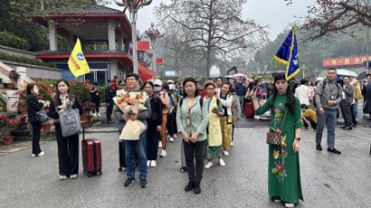 Vietnam Seeks to Surge in Race for Chinese Tourists