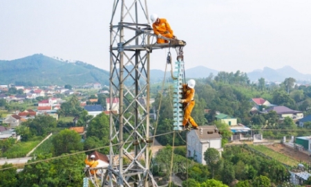 Đảm bảo cung ứng điện trong các tháng cao điểm mùa khô