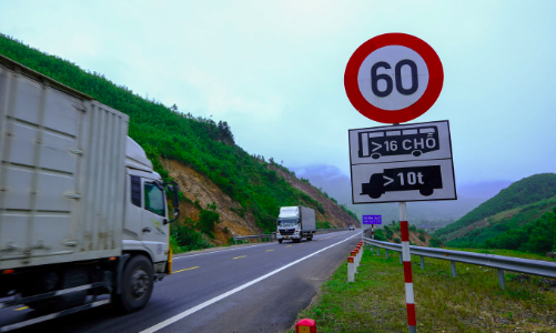 Chính thức ban hành quy chuẩn cao tốc