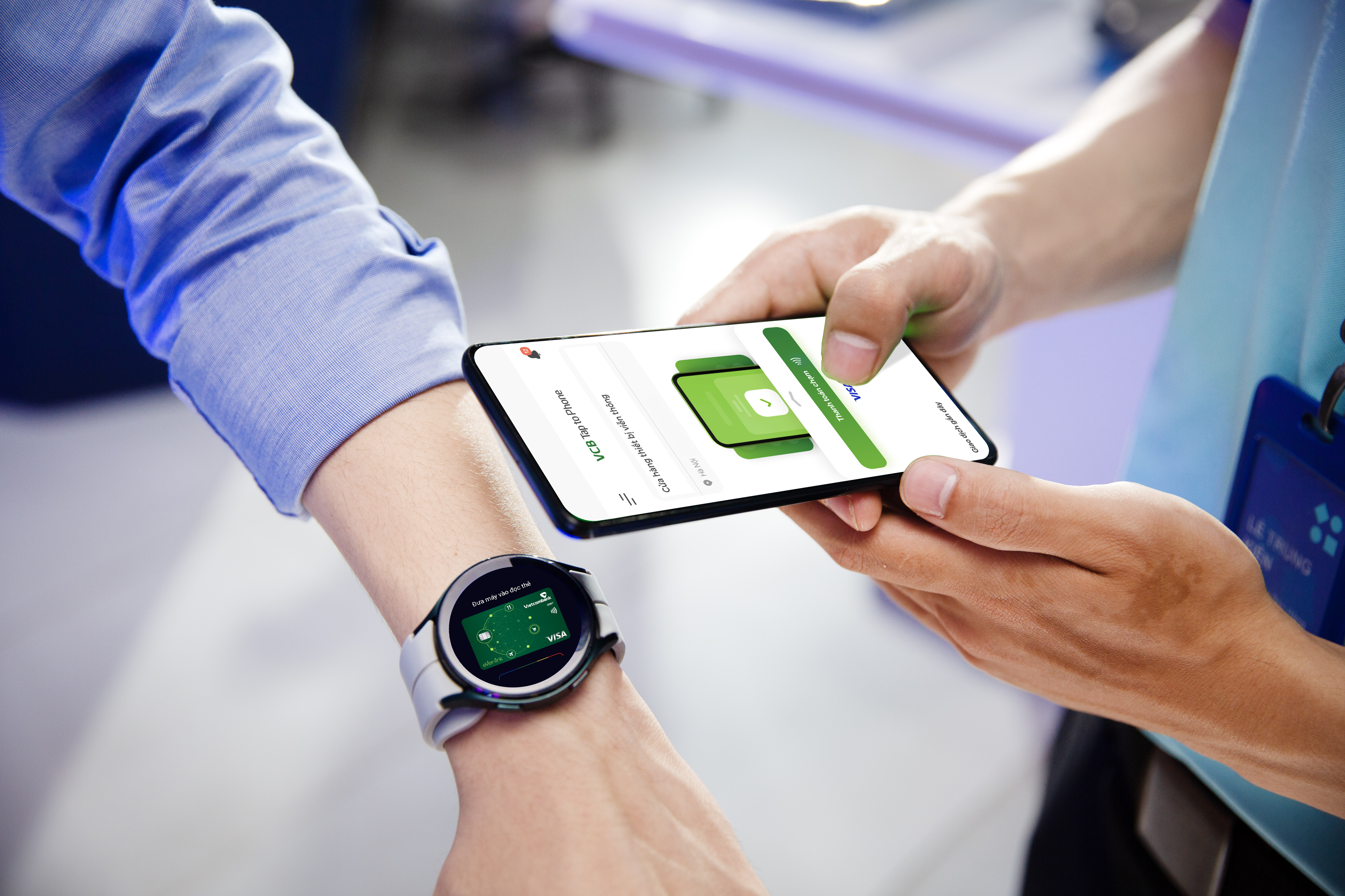 Vietcombank đ&atilde; ứng dụng giải ph&aacute;p VNPAY SoftPOS để ph&aacute;t triển VCB Tap to Phone cho c&aacute;c kh&aacute;ch h&agrave;ng của m&igrave;nh.