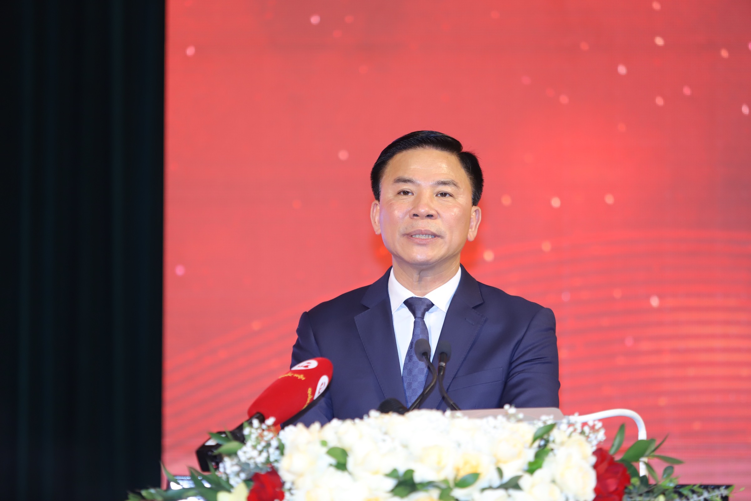 Ông Đỗ Trọng Hưng, Bí thư Tỉnh ủy Thanh Hóa phát biểu tại chương trình