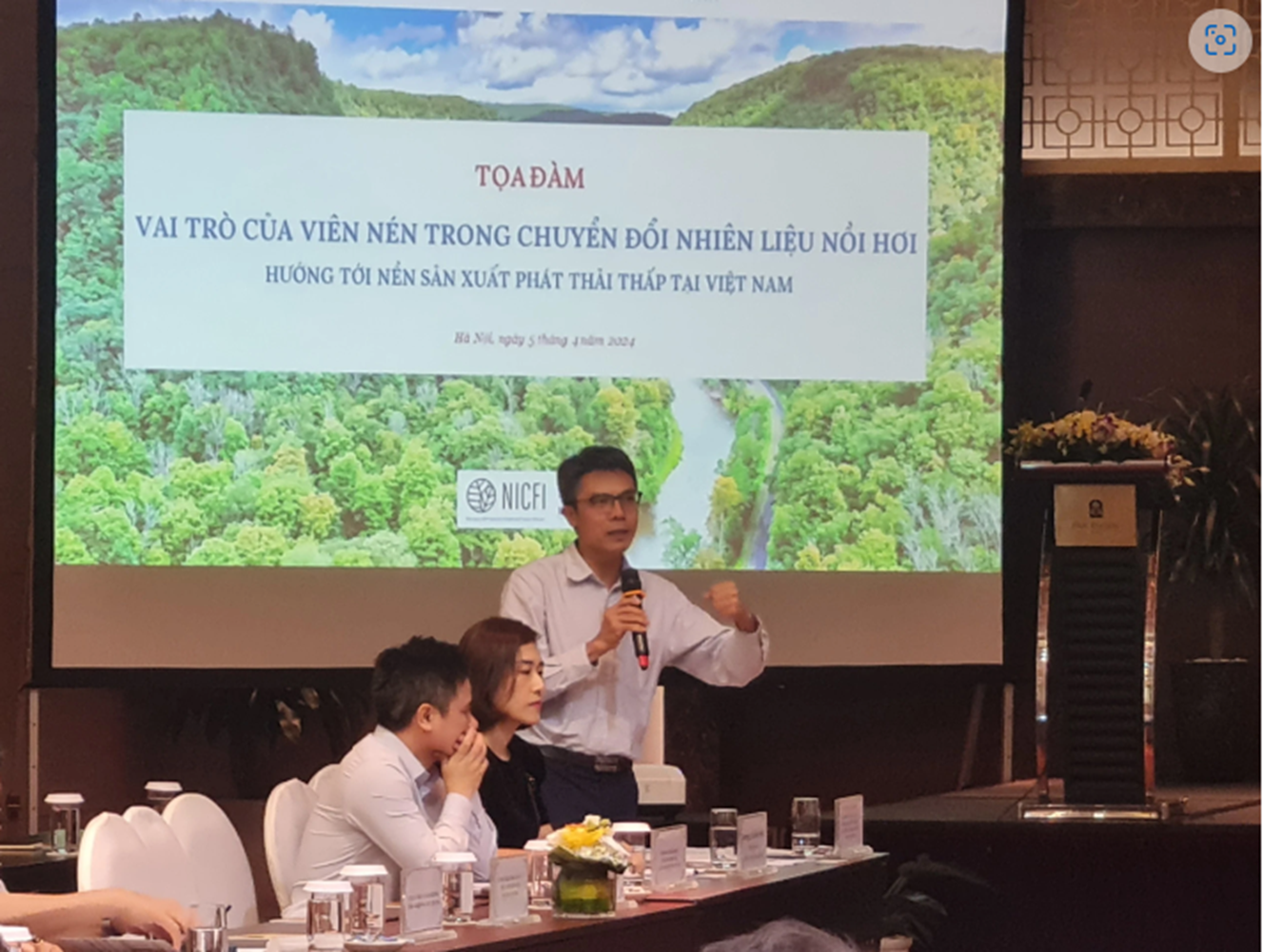 TS. Tô Xuân Phúc: 
