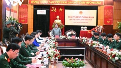Vietnam Advances Defense Tech: Prime Minister Praises Viettel's Progress, Urges Semiconductor Focus