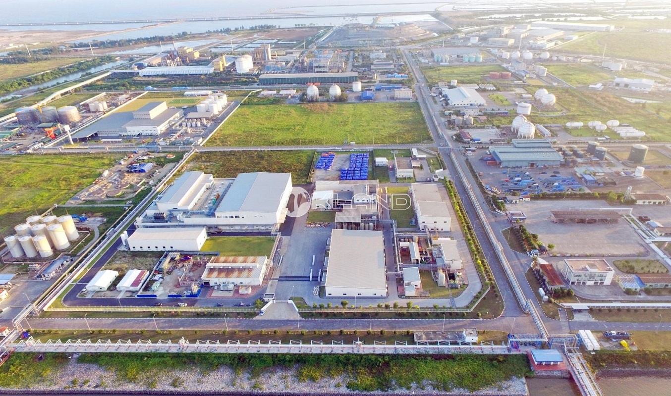  Khu kinh tế Đình Vũ - Cát Hải được Trung ương và các cơ quan bên ngoài đánh giá là khu kinh tế ven biển thành công nhất Việt Nam hiện nay.