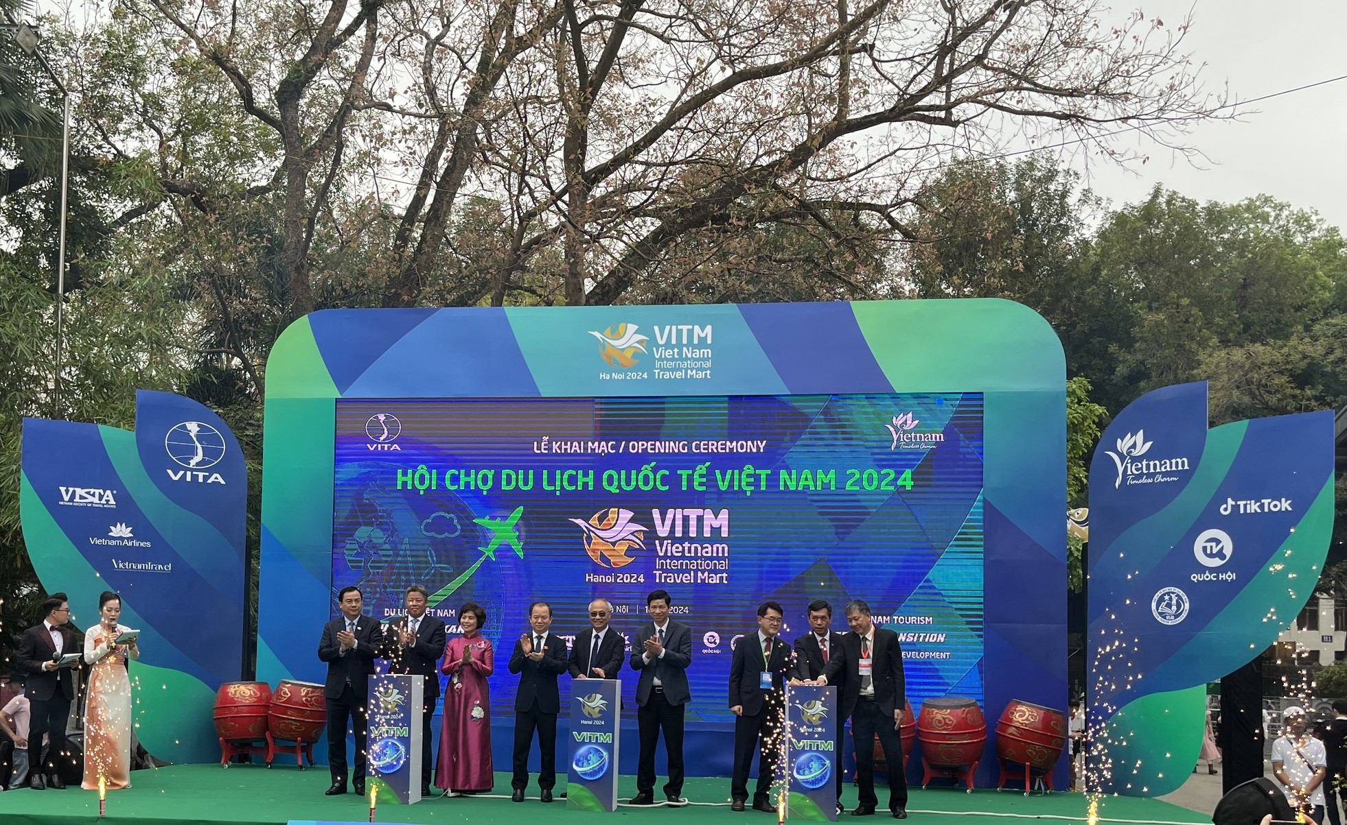 Lễ khai mạc VITM 2014 tại Hà Nội.