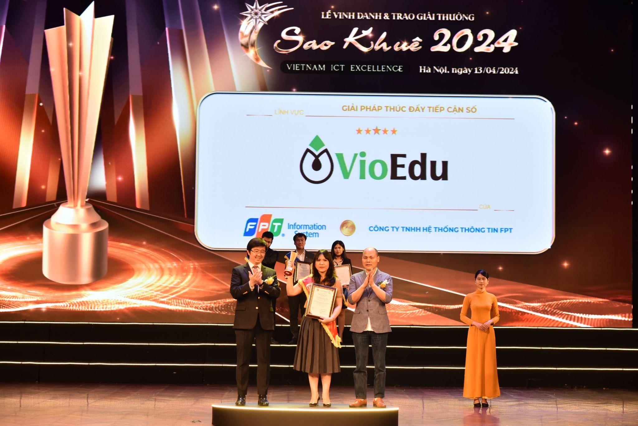 VioEdu được Xếp hạng 5 sao Sao Khuê tại lĩnh vực Giải pháp thúc đẩy tiếp cận số.