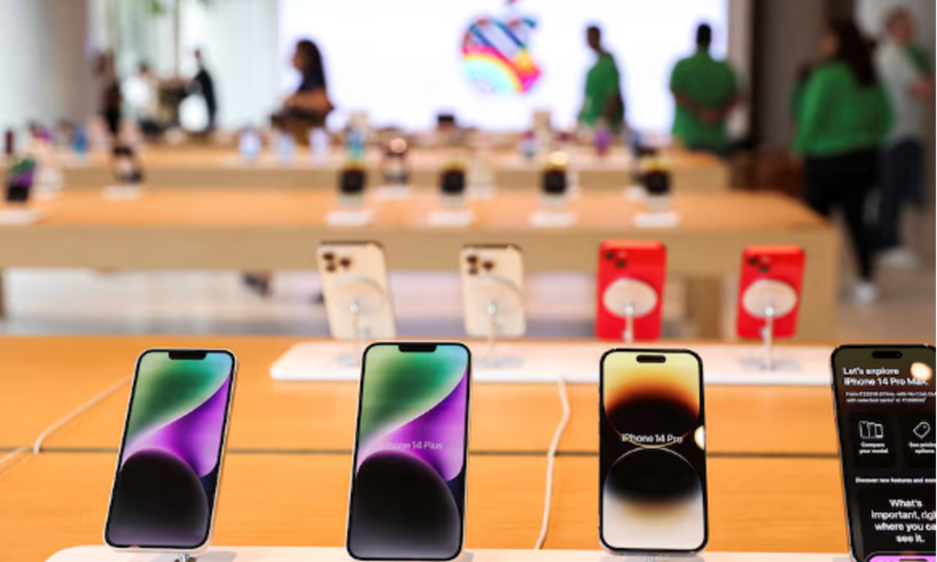 Doanh số bán điện thoại thông minh của Apple đã giảm khoảng 10% trong quý đầu tiên của năm 2024. 