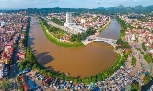 Đưa Lạng Sơn thành trung tâm kinh tế vùng Trung du và miền núi phía Bắc