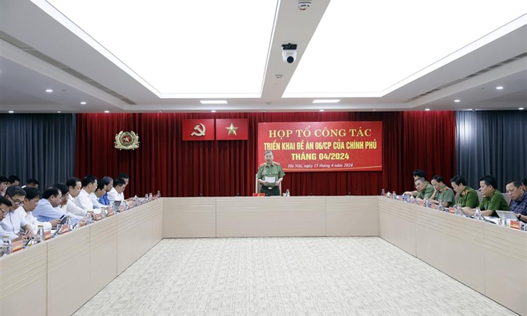 Họp Tổ công tác triển khai Đề án 06 tháng 4/2024 sáng 15/4.