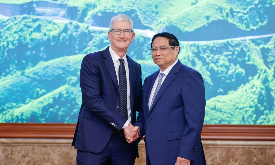 Sáng 16/4, Thủ tướng Phạm Minh Chính đã tiếp ông Tim Cook, Giám đốc điều hành Apple của Hoa Kỳ. Ảnh: Chinhphu.vn
