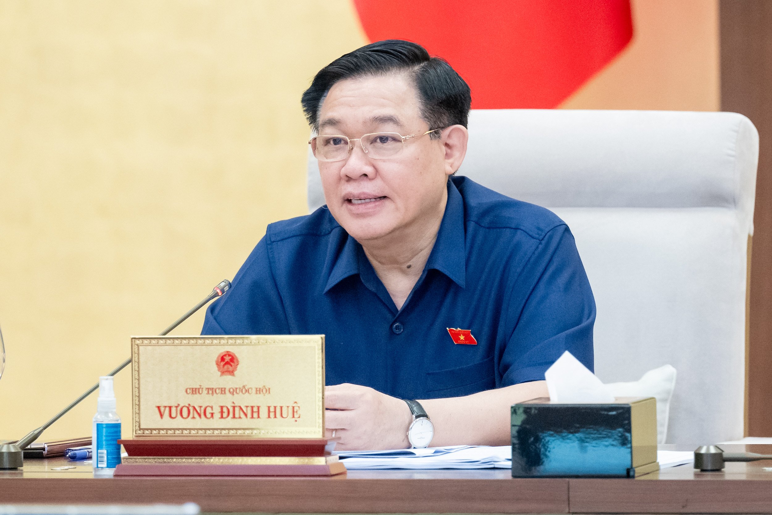 Chủ tịch Quốc hội cho ý kiến tại phiên họp - Ảnh: Quochoi.vn
