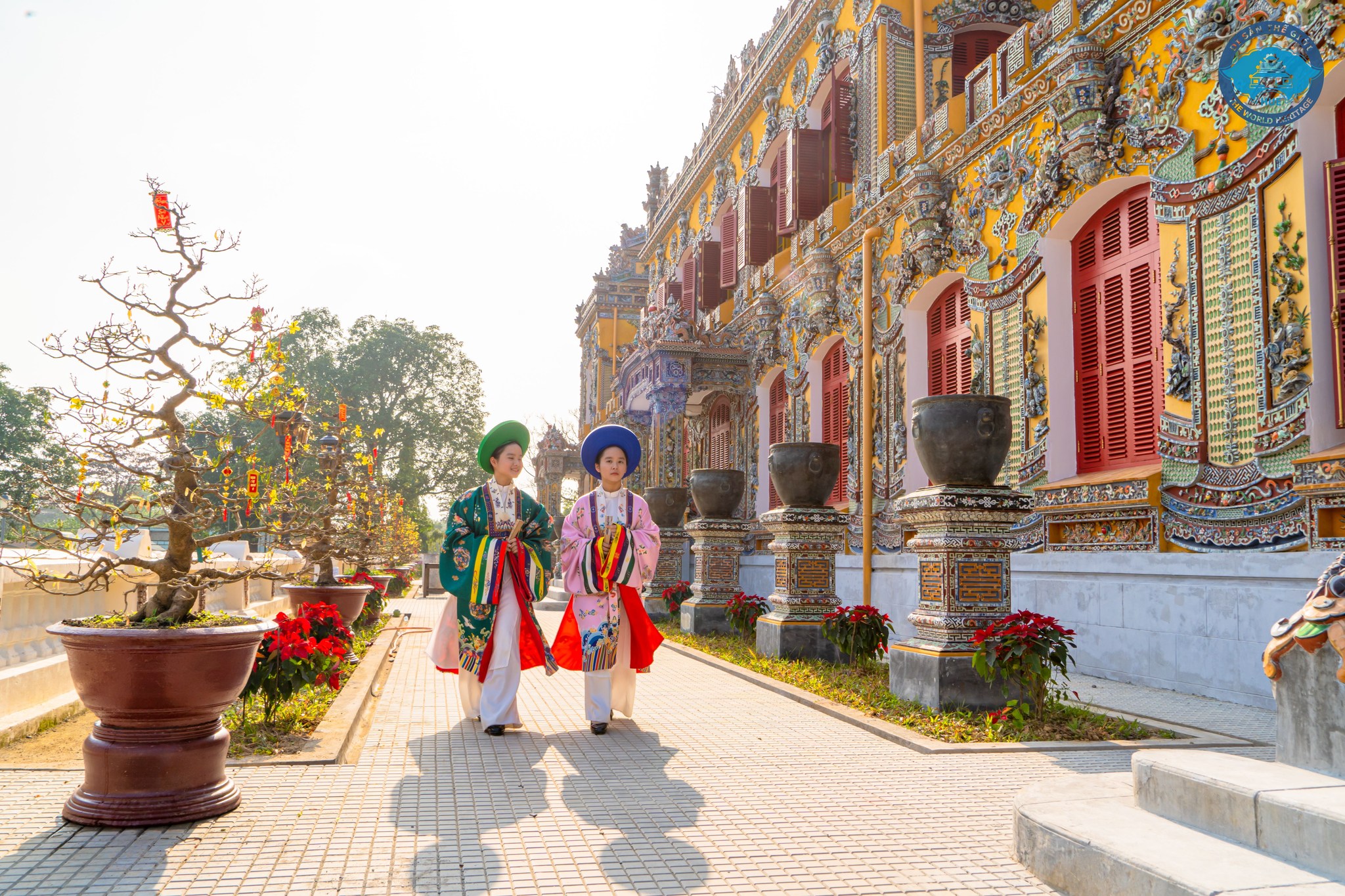 Là vùng lõi của hành trình, ba di sản văn hóa thế giới: Cố đô Huế,  Phố cổ Hội An và Thánh Địa mỹ Sơn là sự giao thoa giữa các vùng miền.