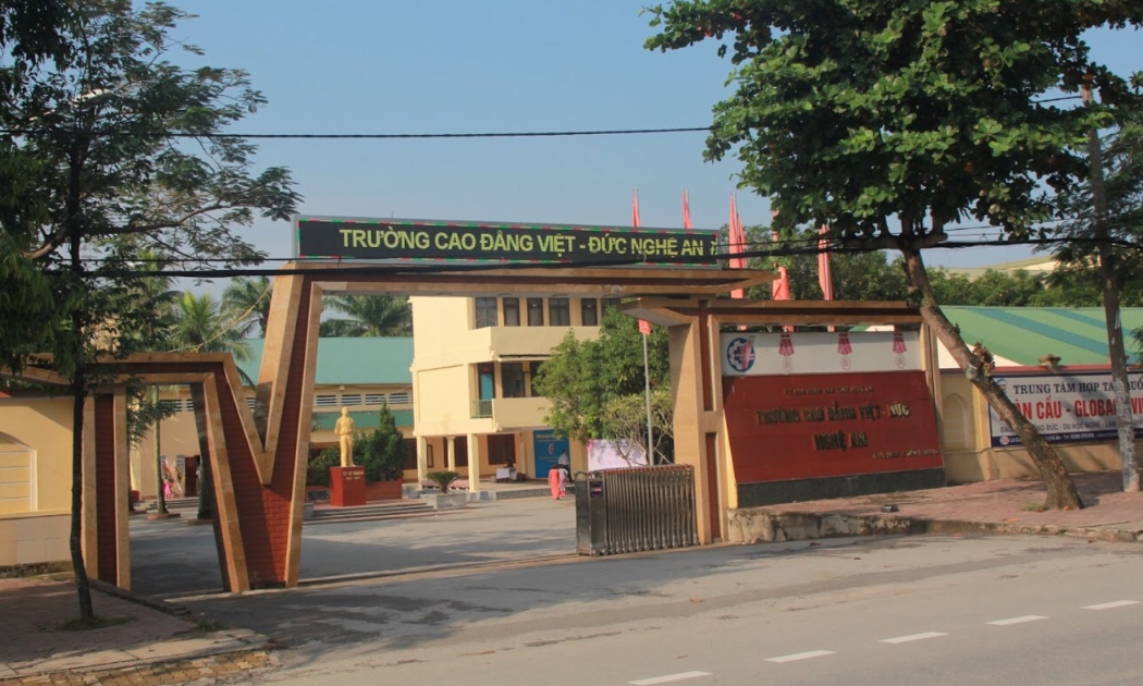 Trường Cao đẳng Việt - Đức Nghệ An năm trong danh sách 21 đơn vị, cơ quan chưa thực hiện giải ngân vốn đầu tư công năm 2024, tính đến ngày 31/3/2024.
