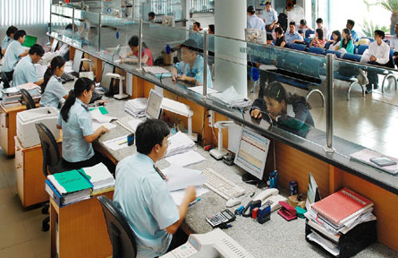Rectify Violations, Improve Satisfaction While Realizing the Digital Customs and Green Customs Vision (Photo source: VNA)