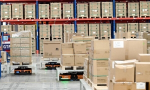 Bên trong Nhà kho thông minh 5G đầu tiên tại Indonesia. 