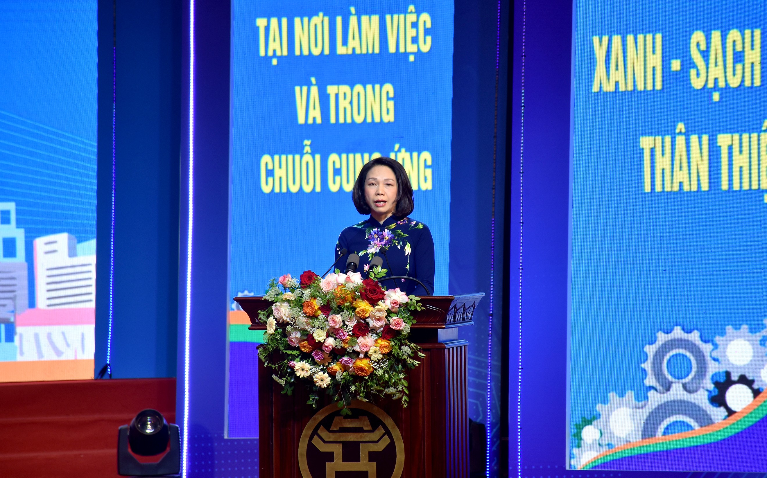 Phó Chủ tịch Ủy ban nhân dân TP. Hà Nội Vũ Thu Hà thông tin tại Lễ phát động.