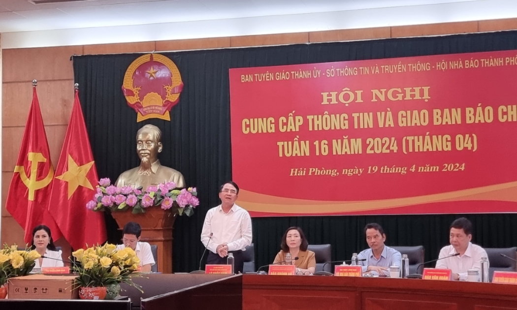 Lãnh đạo thành phố Hải Phòng thông tin về Lễ hội Hoa Phượng 2024
