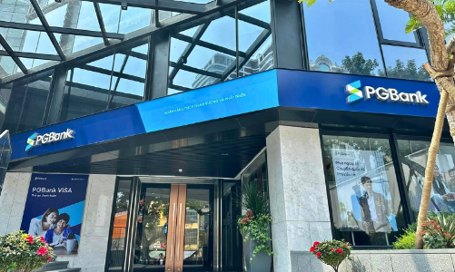 Một ngân hàng đặt mục tiêu lợi nhuận trước thuế tăng gần 58% trong bối cảnh tín dụng suy giảm