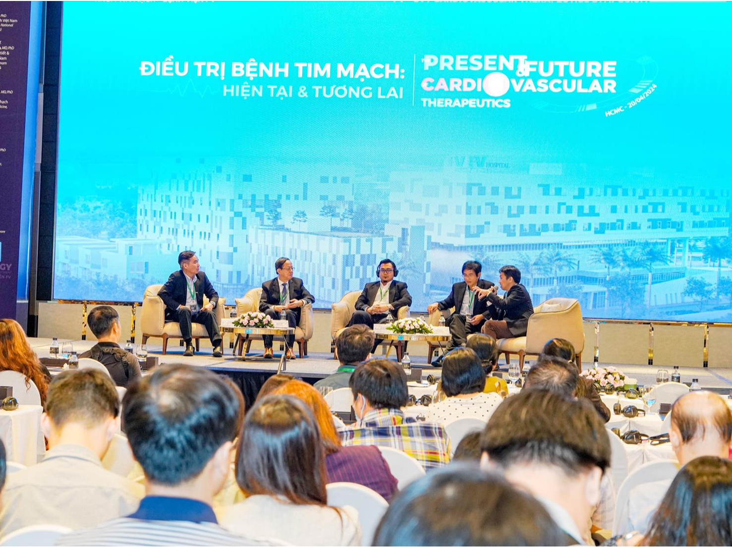 Khác với những hội nghị khoa học thông thường, Hội nghị Tim mạch thường niên lần 2 tập trung vào tính ứng dụng thực tiễn.
