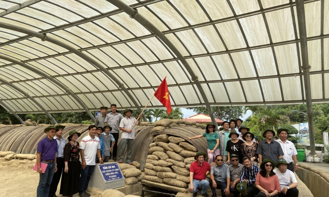 Các hãng hàng không tăng chuyến để du khách đến tìm hiểu lịch sử, tham quan và du lịch dịp kỷ niệm 70 Chiến thắng Điện Biên Phủ.
