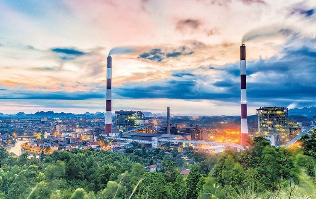 Huy động c&aacute;c nguồn nhiệt điện&nbsp;để đ&aacute;p ứng nhu cầu sử dụng điện tăng cao.