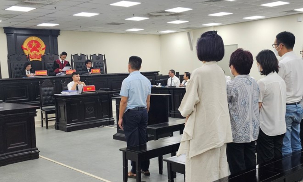 Các bị cáo tại tòa.