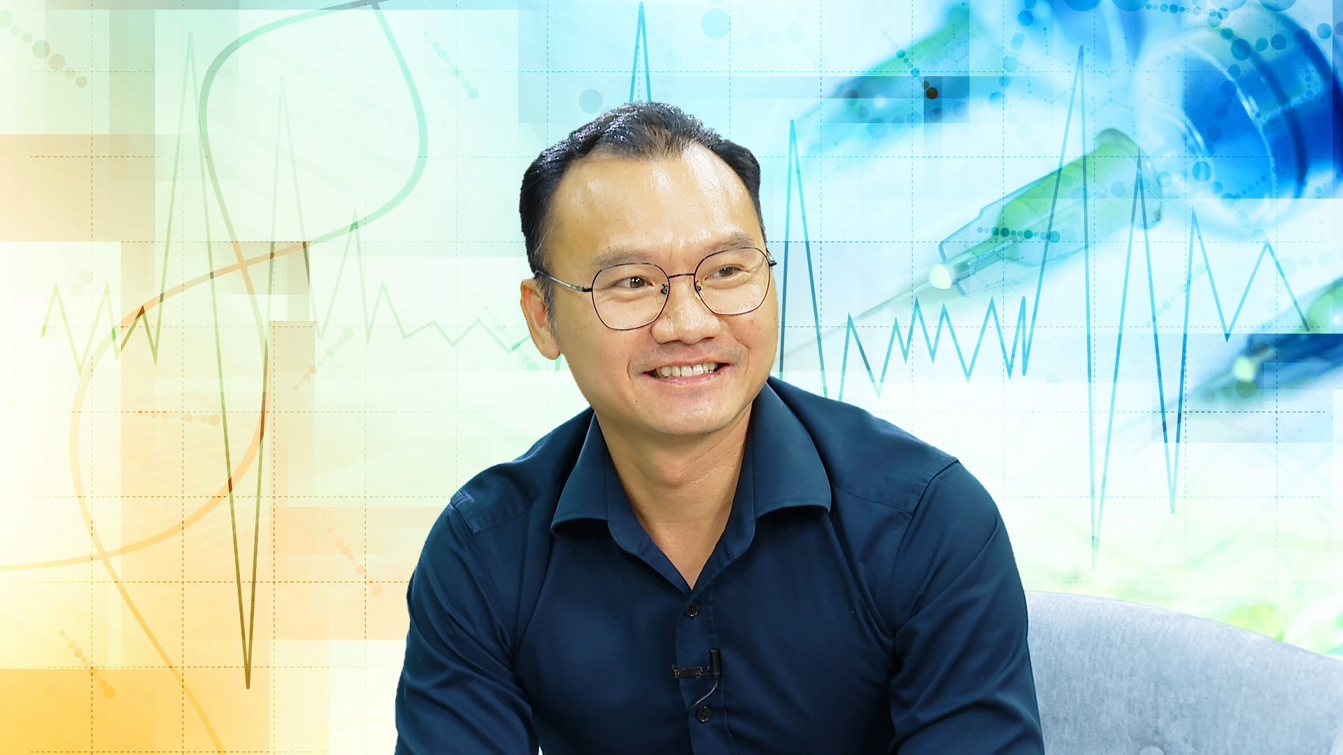 “Trong tương lai, khi AI được áp dụng rộng rãi, hệ thống y tế sẽ giảm bớt gánh nặng, góp phần cải thiện chất lượng chăm sóc sức khỏe và tăng cường hiệu quả trong quá trình điều trị”, ông Phan Phi Anh nói.