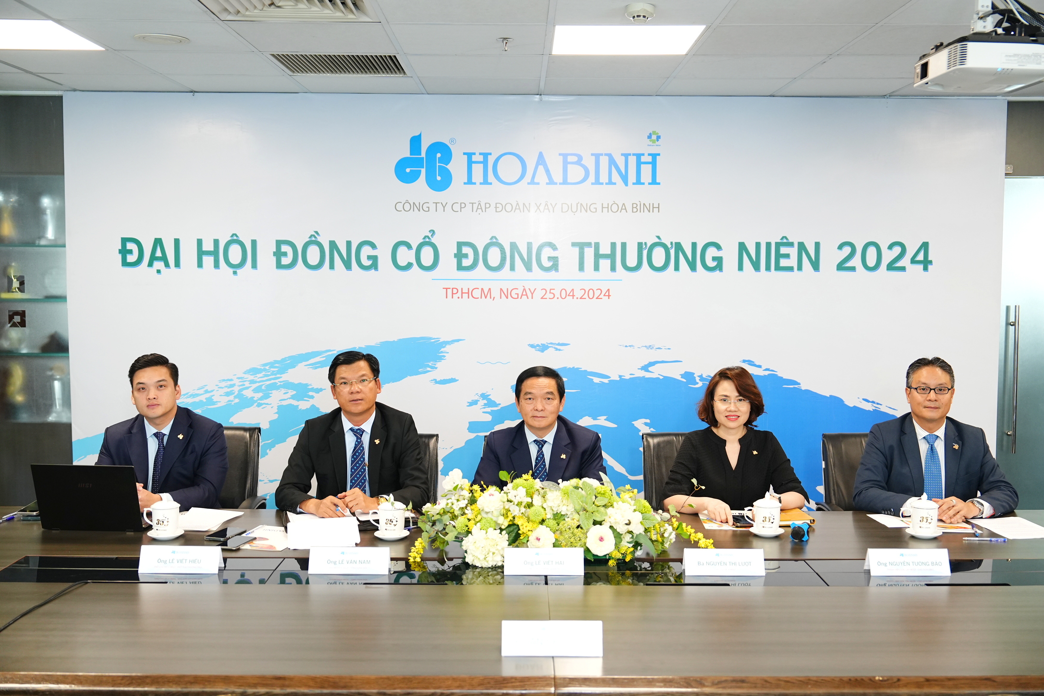 ĐHĐCĐ HBC thường niên năm 2024 được tổ chức trực tuyến.